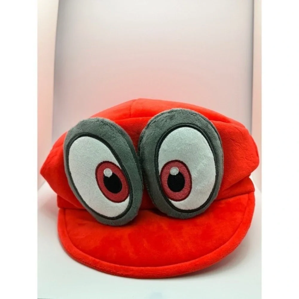 Funny Cartoon Eyes Red Plush Hat – Soft Cosplay Cap, Cute & Viral Streetwear Hat
